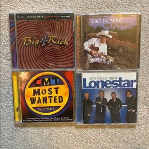 Country music CD’s (4)